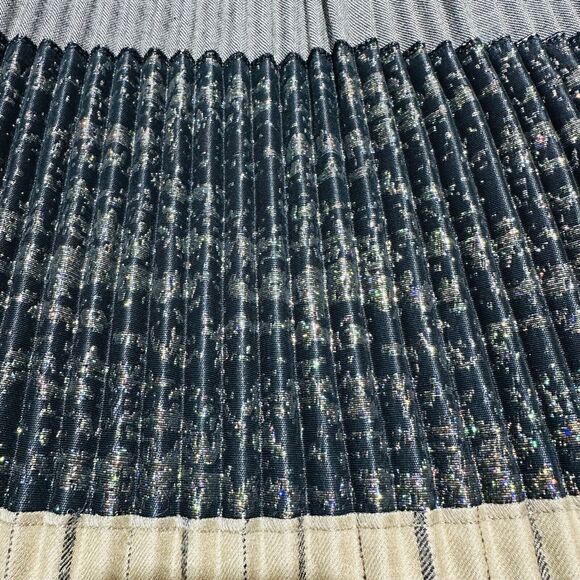 ETRO Women 42 US/6 Multi Fabric Texture Black Gold Pleated Midi Skirt NWT $1,730 - Picture 6 of 11